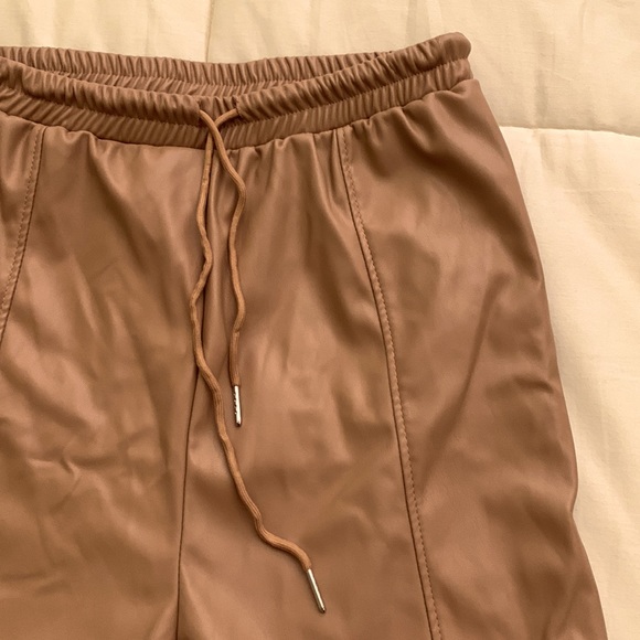SHEIN Tan Leather Pants - Picture 5 of 7
